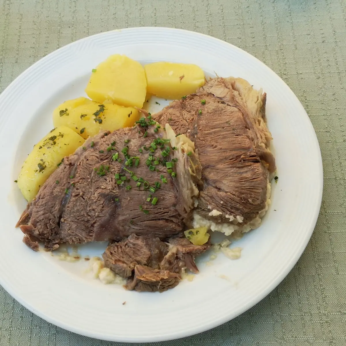 Rindfleisch Mit Semmelkrenn