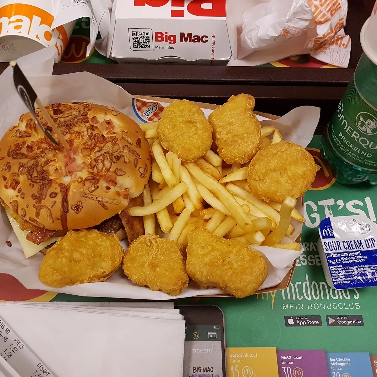 Big Rösti Chicken Mcnuggets Pommes