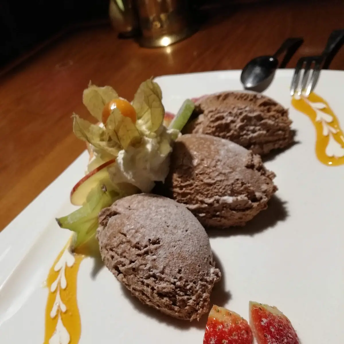 Mousse Au Chocolat