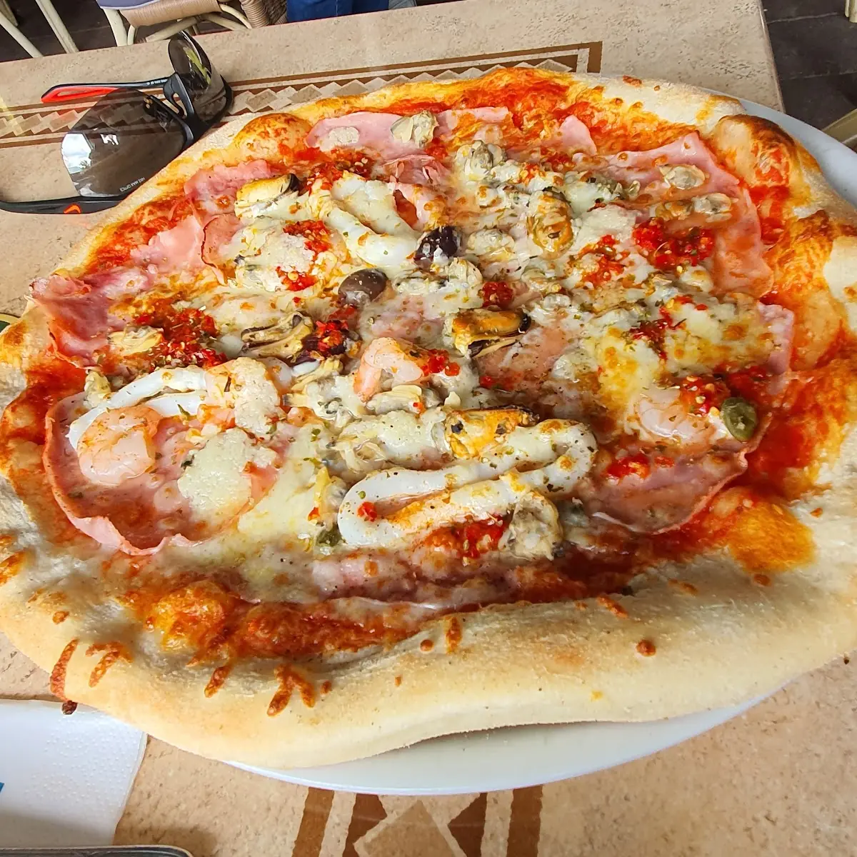 Pizza Meeresfrüchte