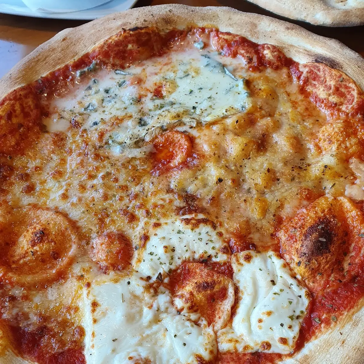 Pizza Quattro Formaggi