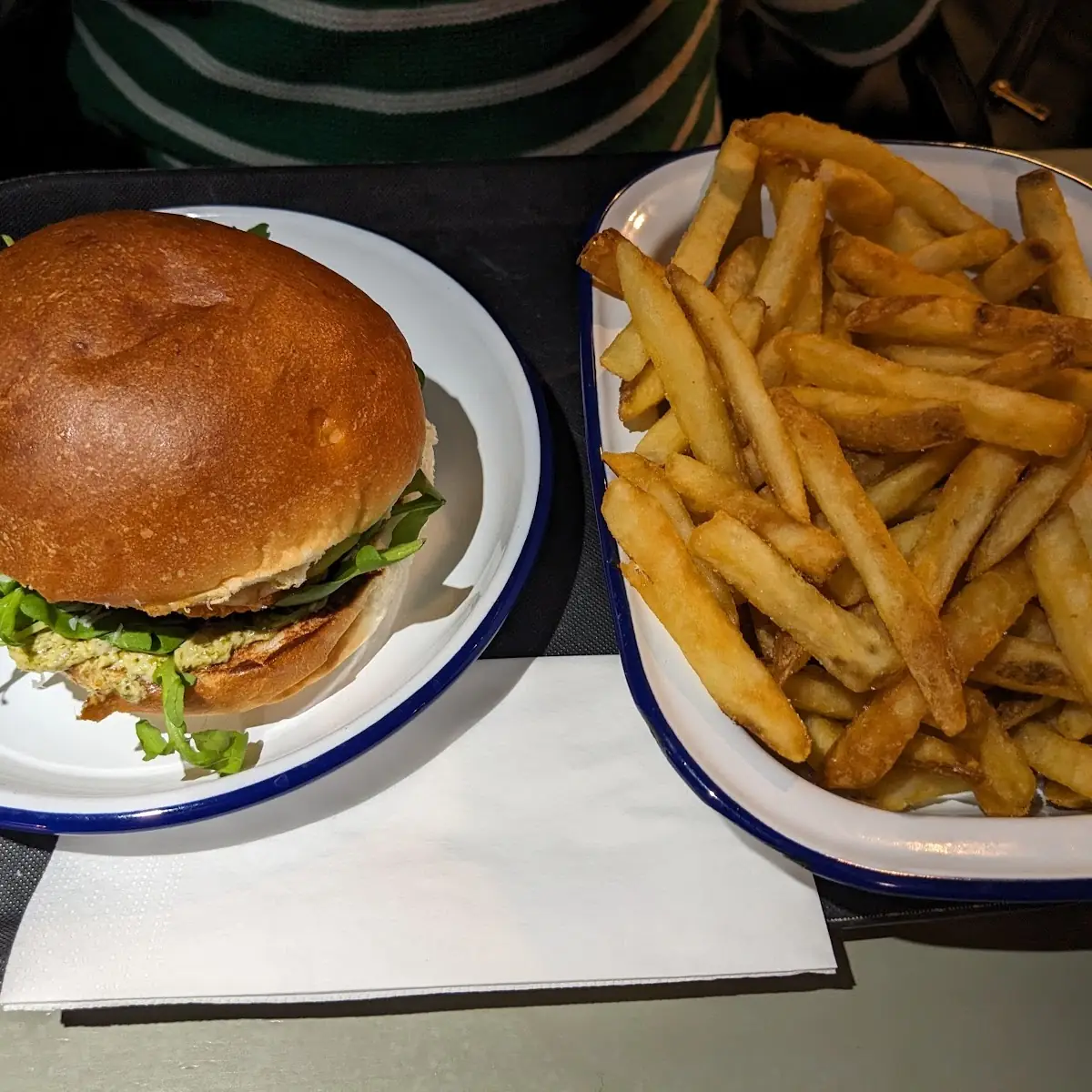 Italiano Vero Vegetarisch Mit Pommes