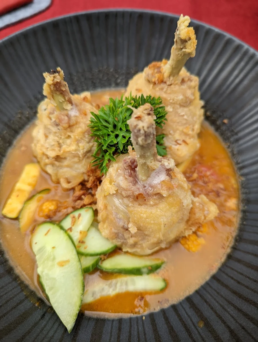 Chicken Curry Almbar Style