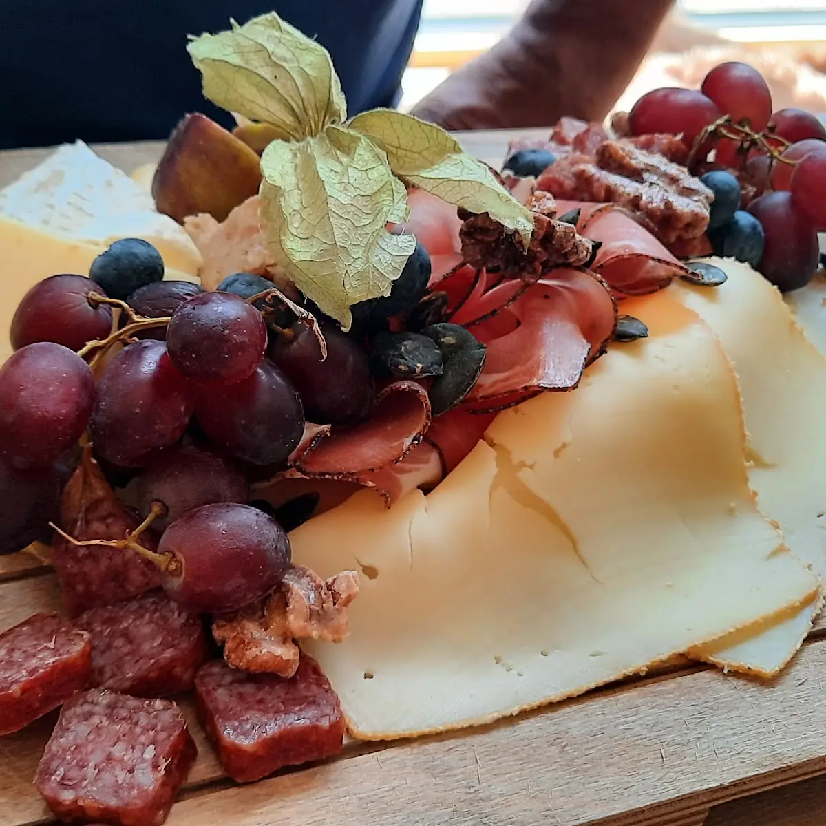 Käse- Wurst-platte Mit Broten