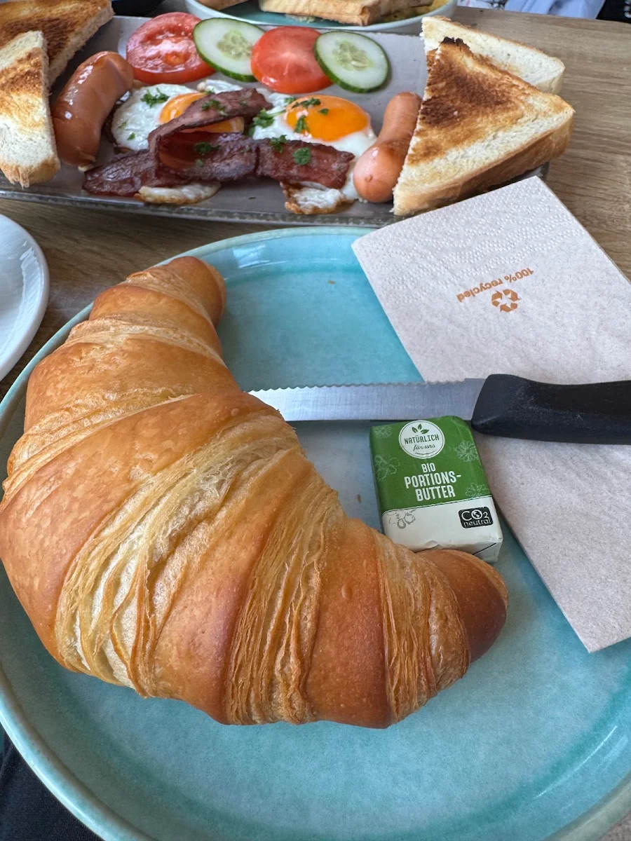 Croissant Is Great