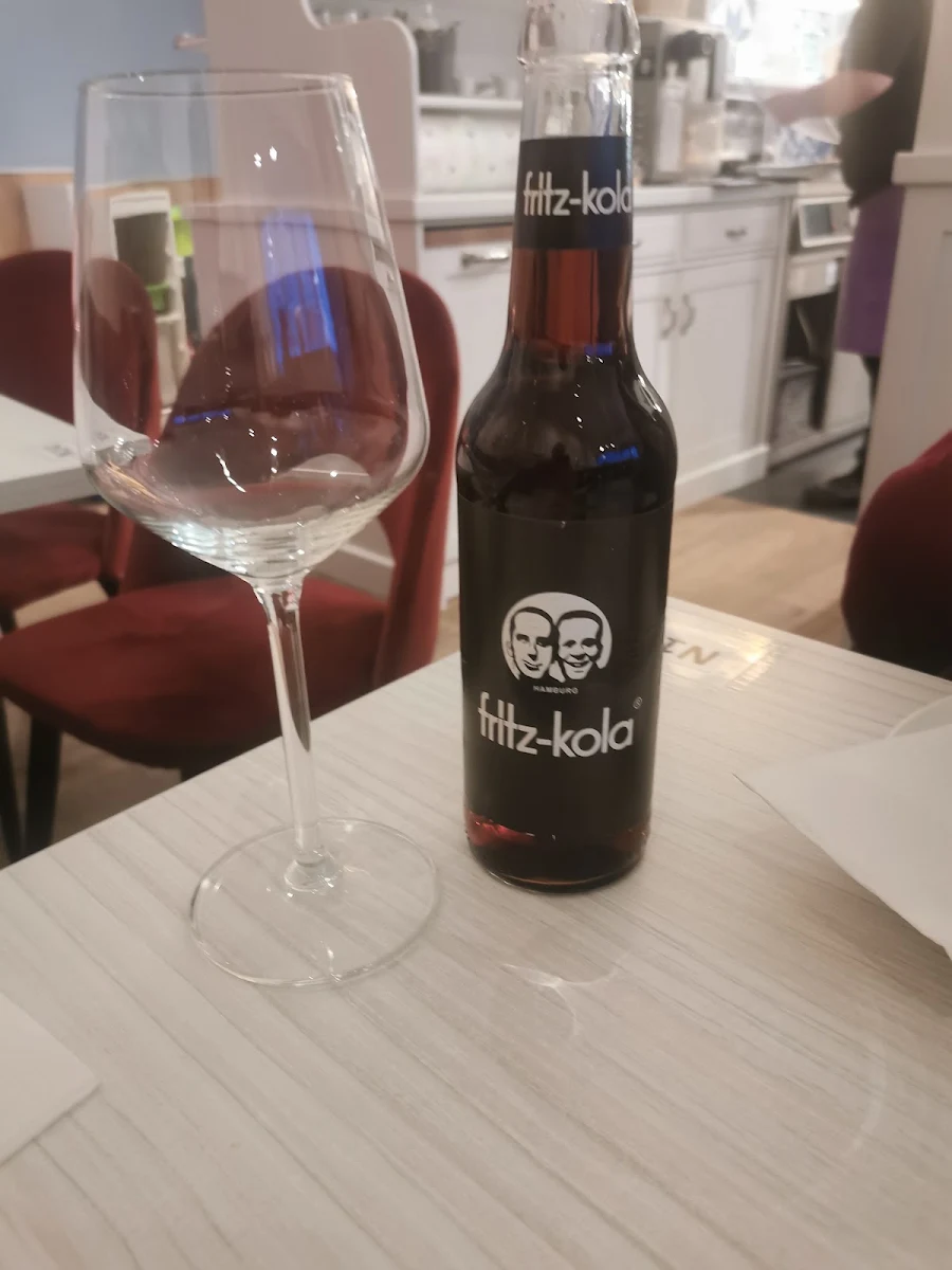 Cola