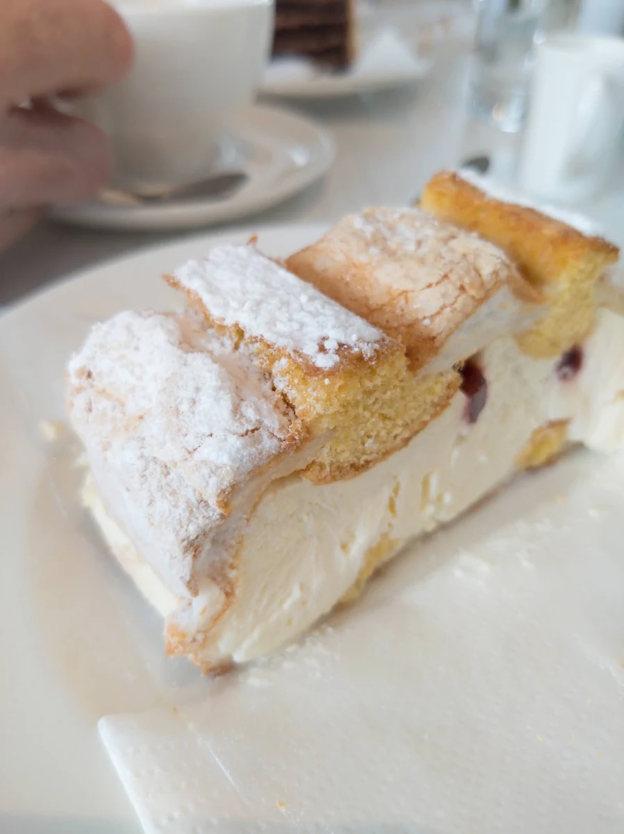 Kardinalschnitte Mit Vanillecreme