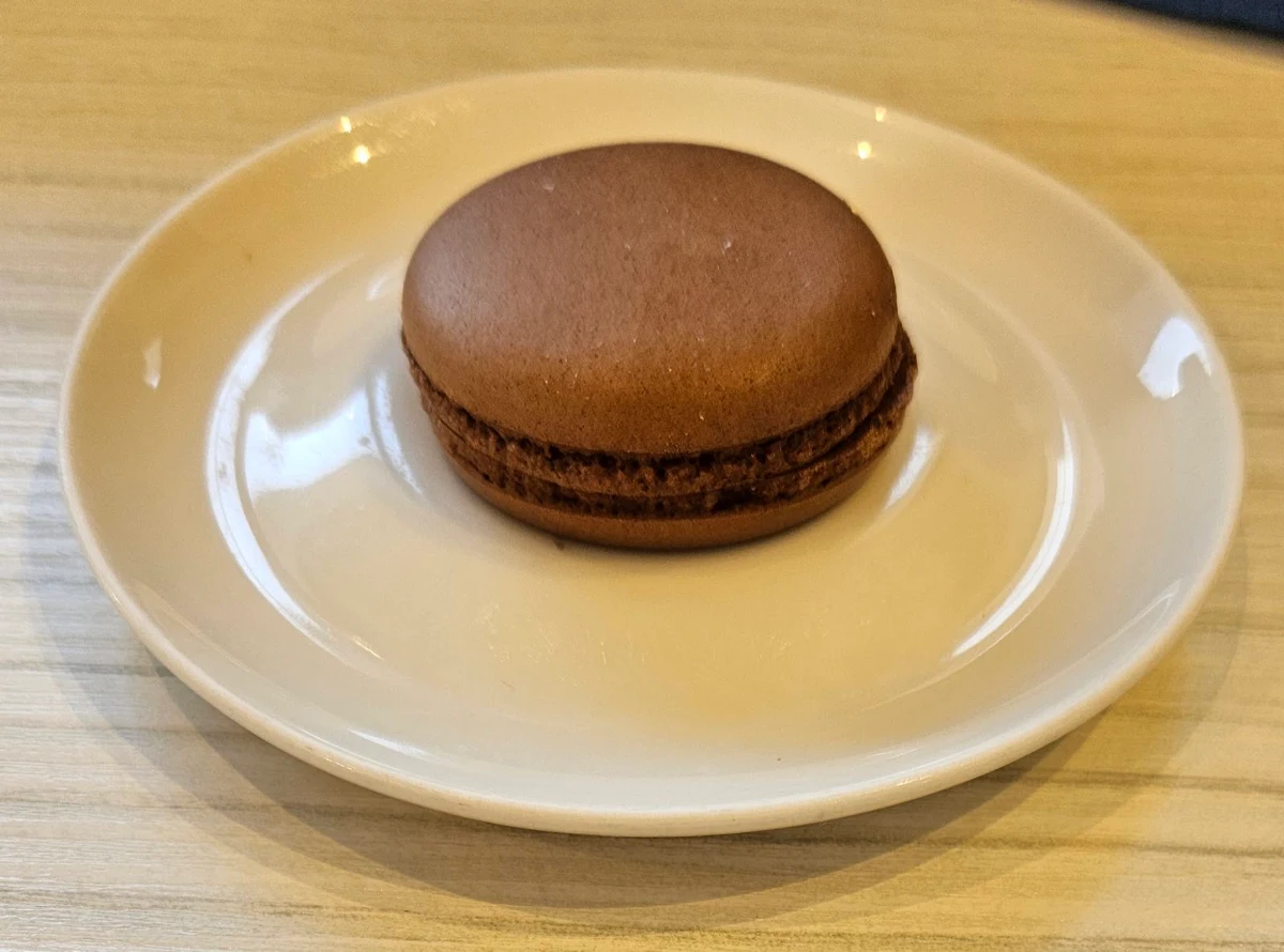 Macrone Schoko