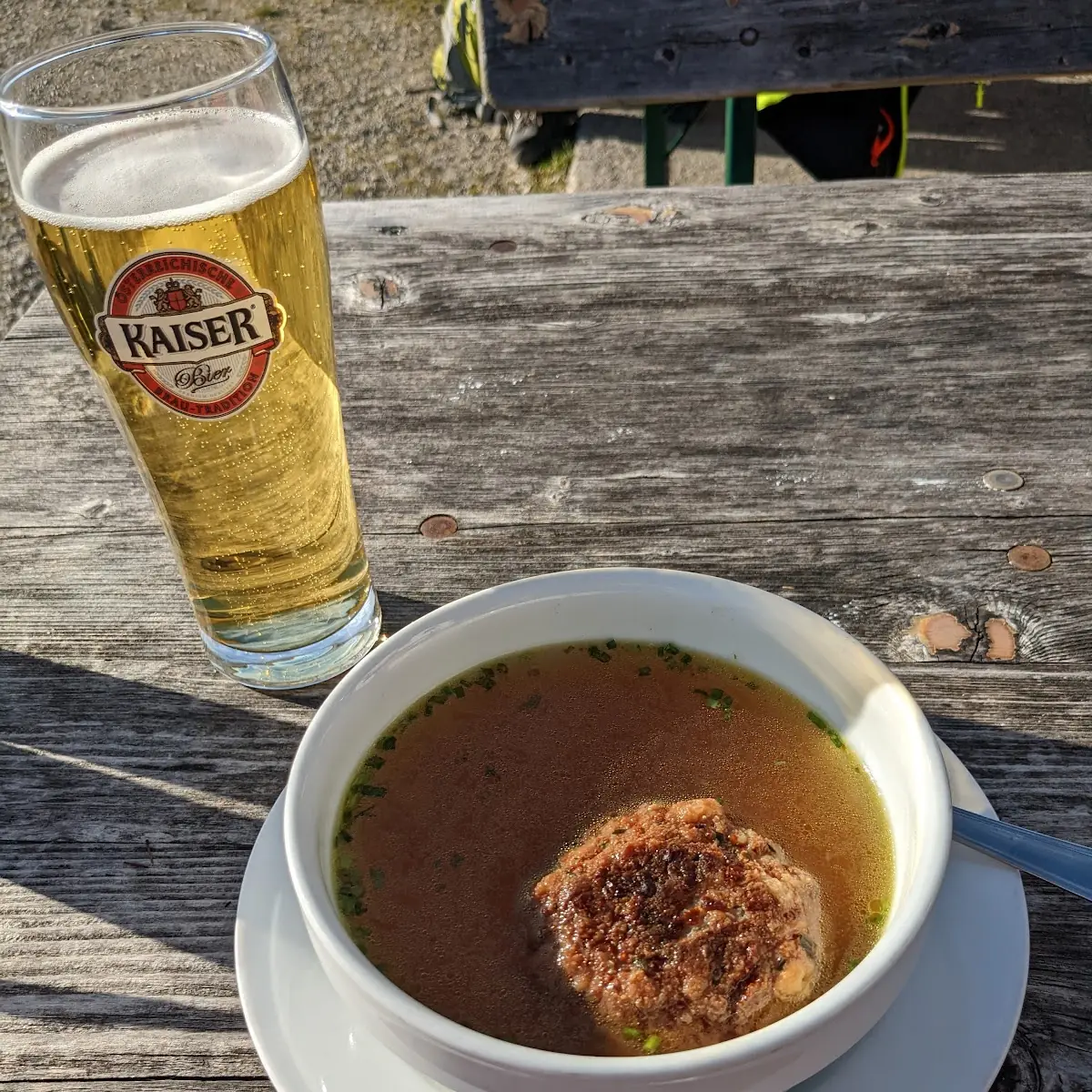 Kaspresknödelsuppe
