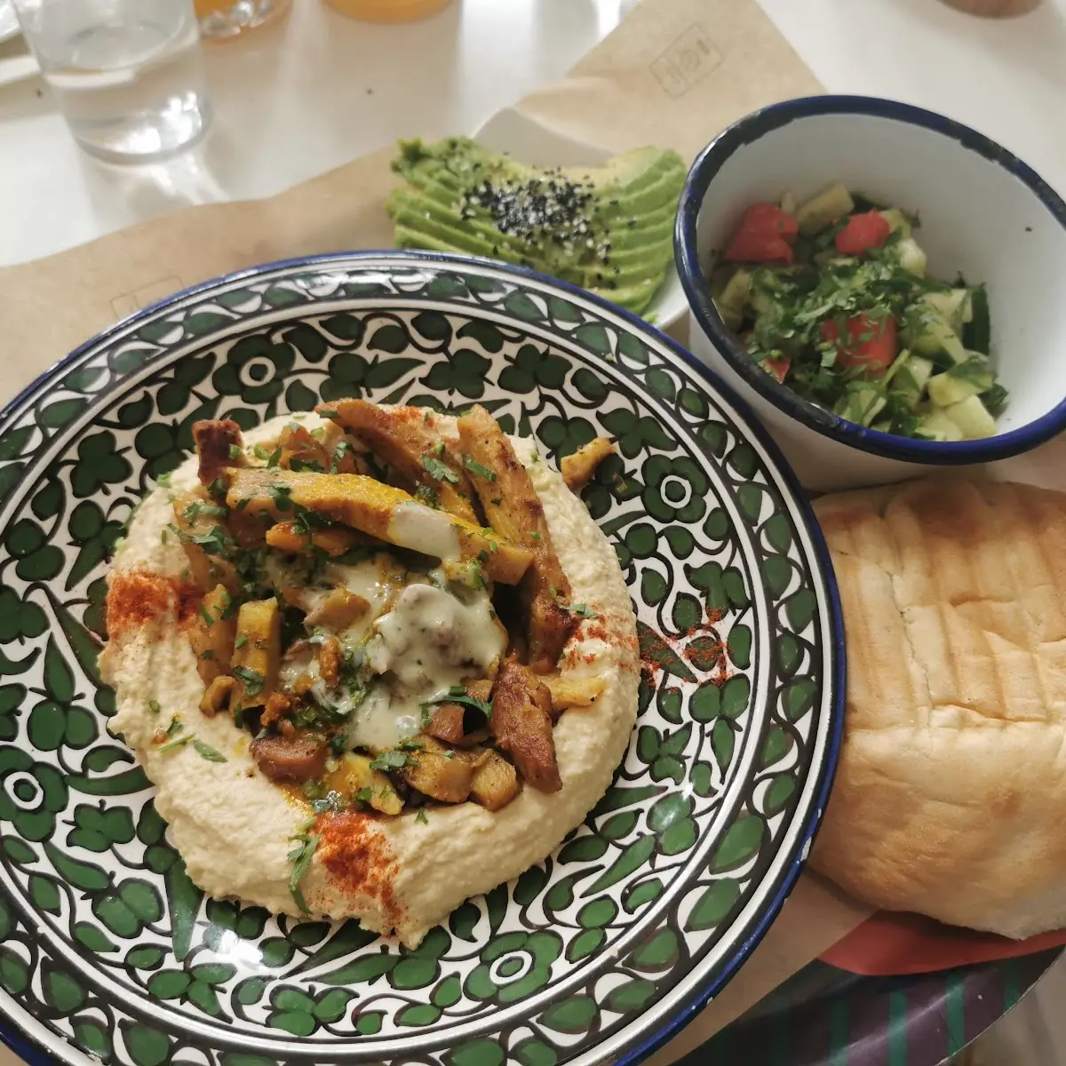 Hummus Sabich