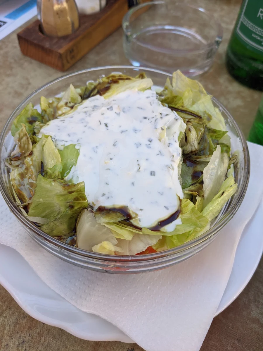 Gemischter Salat Mit Kräutersoße