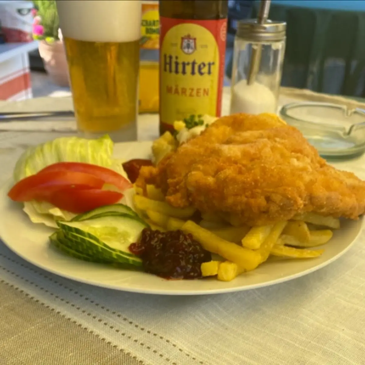 Wiener Schnitzel Mit Pommes Frites