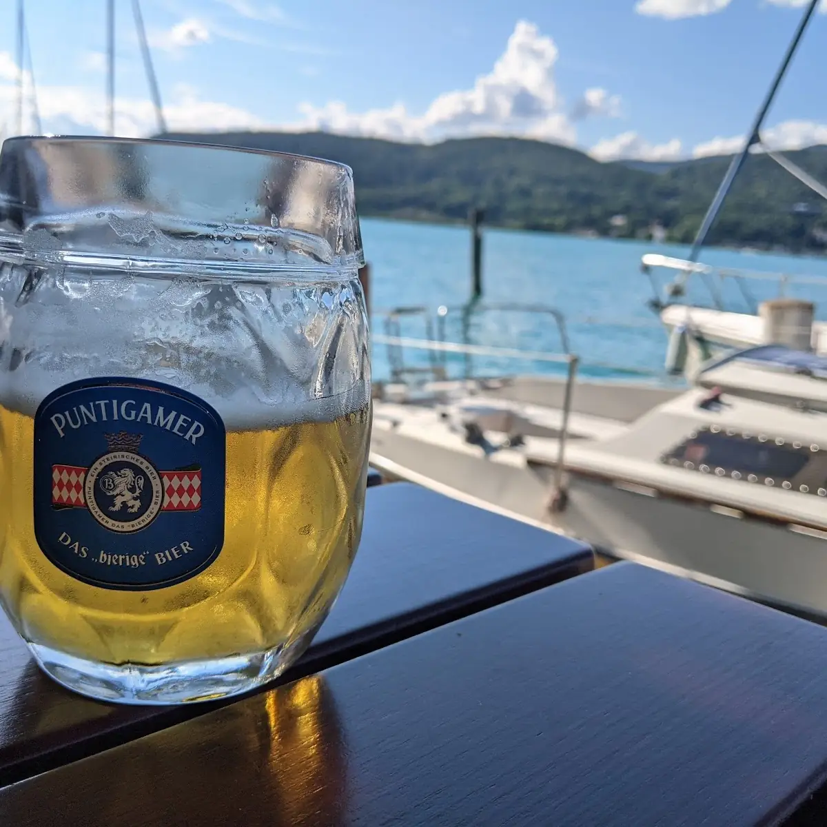 2 Grosse Kühle Bier