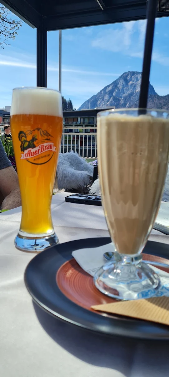 Weißbier Und Eiskaffee