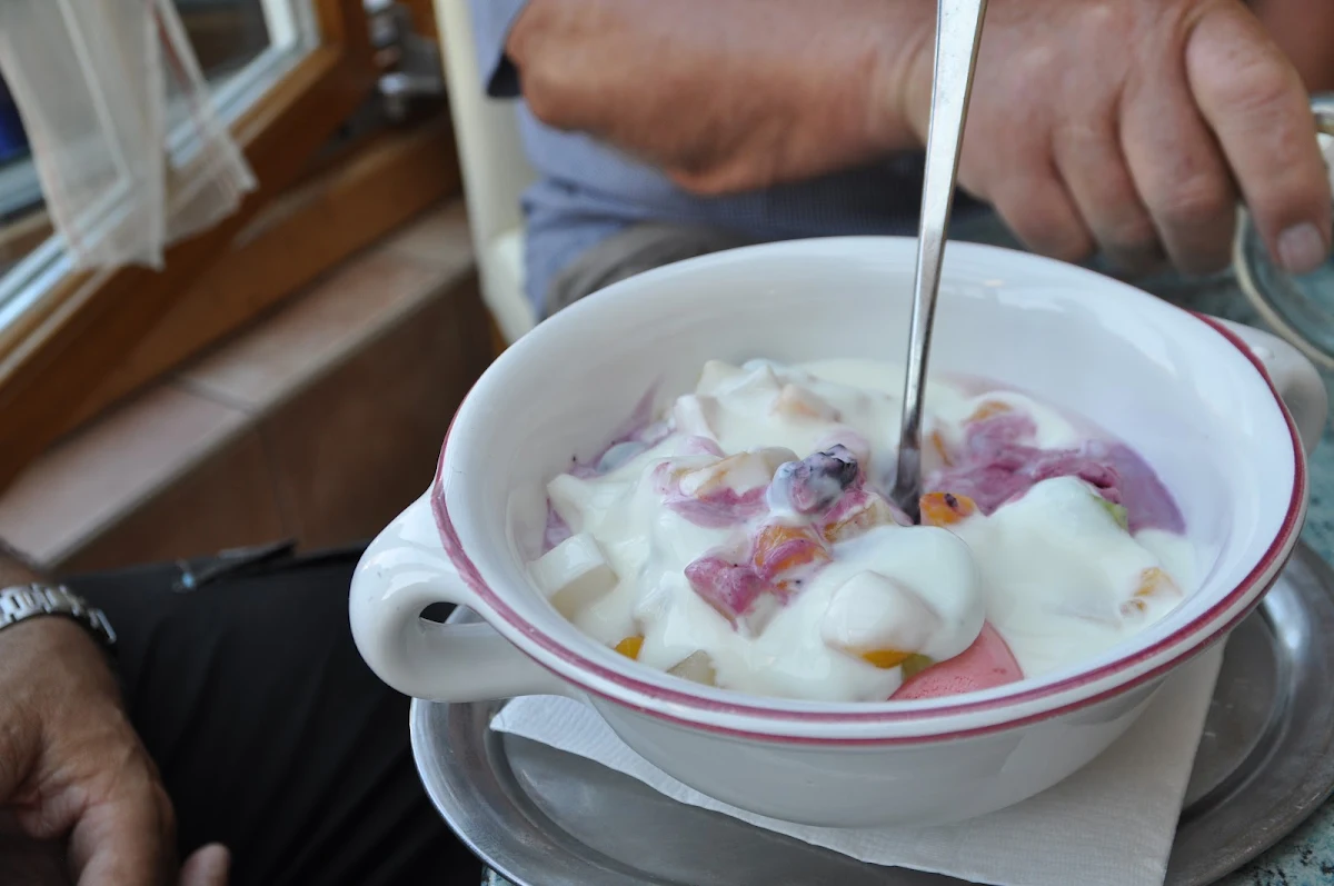 Joghurt Eisbecher