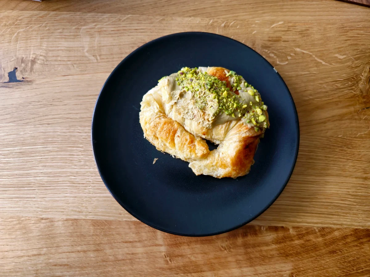 Pistachio Croissant