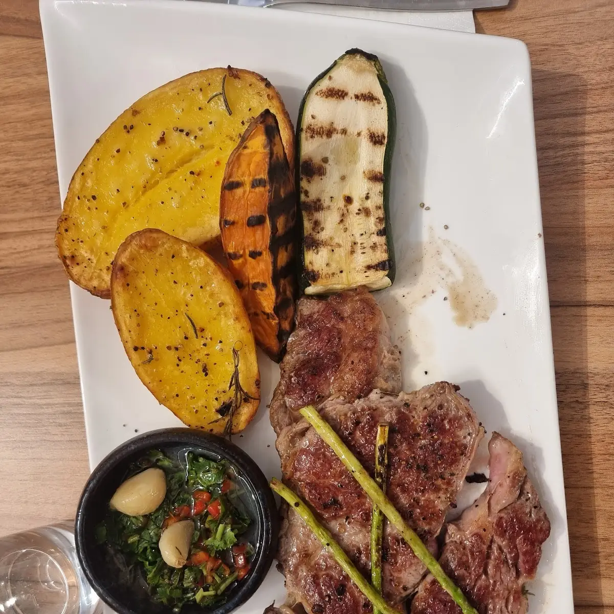 Steak, STERN16 - Pizza & Burger Bar