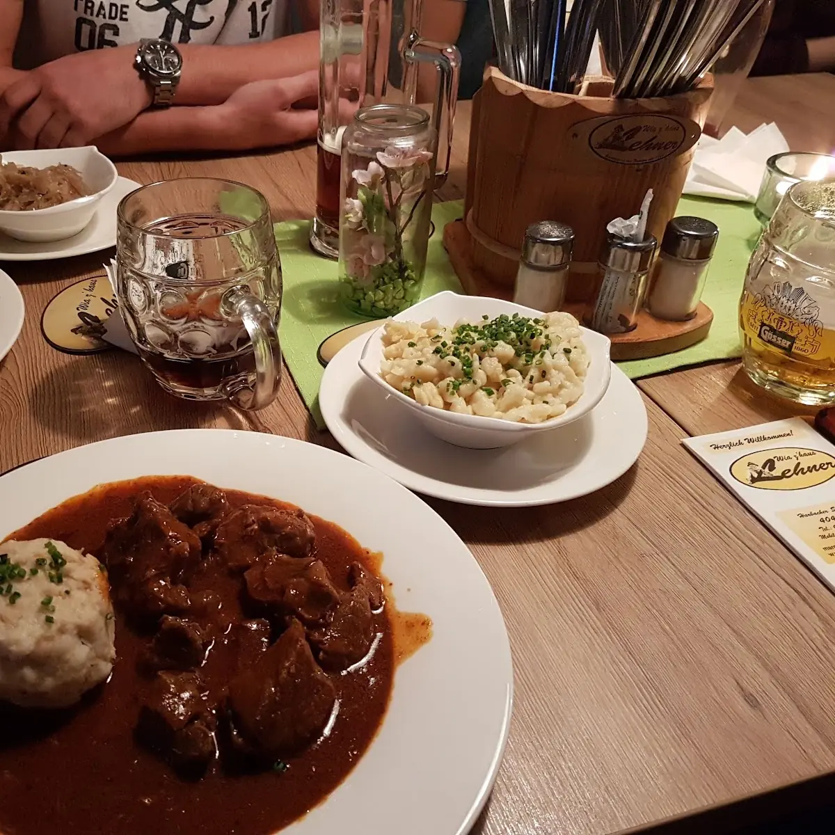 Sauerkraut Und Gulaschsaft