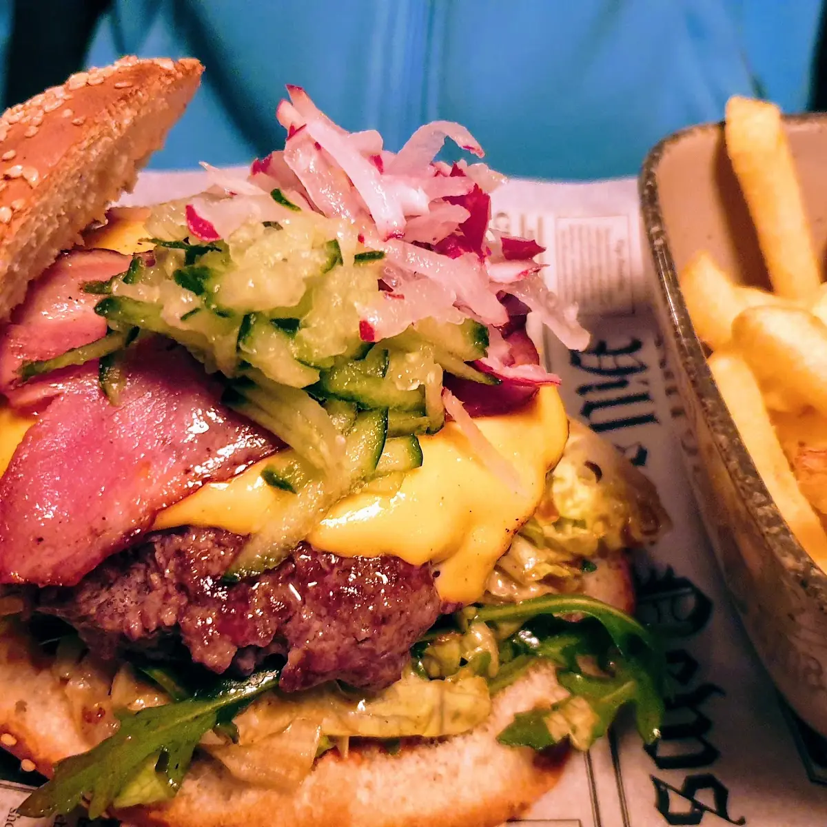 Hamburger Mit Pommes Frites