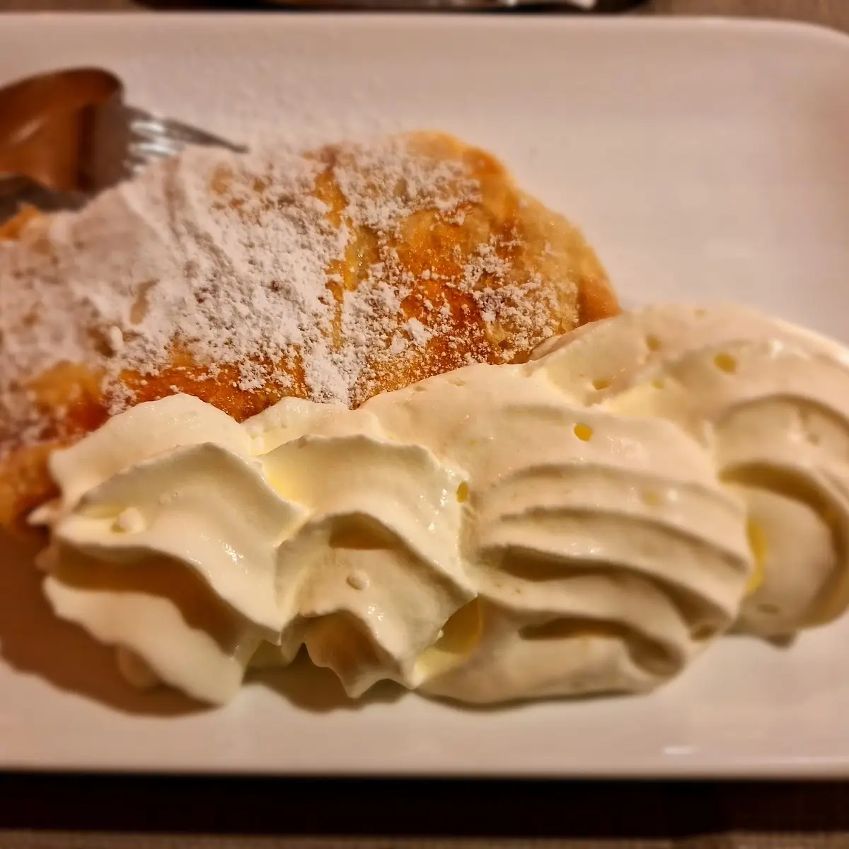 Apfelstrudel