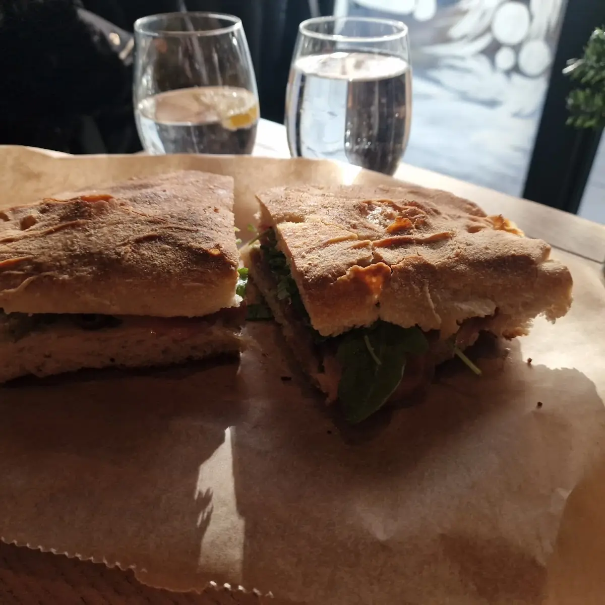 Hausgemachtes Brot & Focaccia