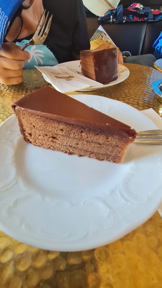 Sacher