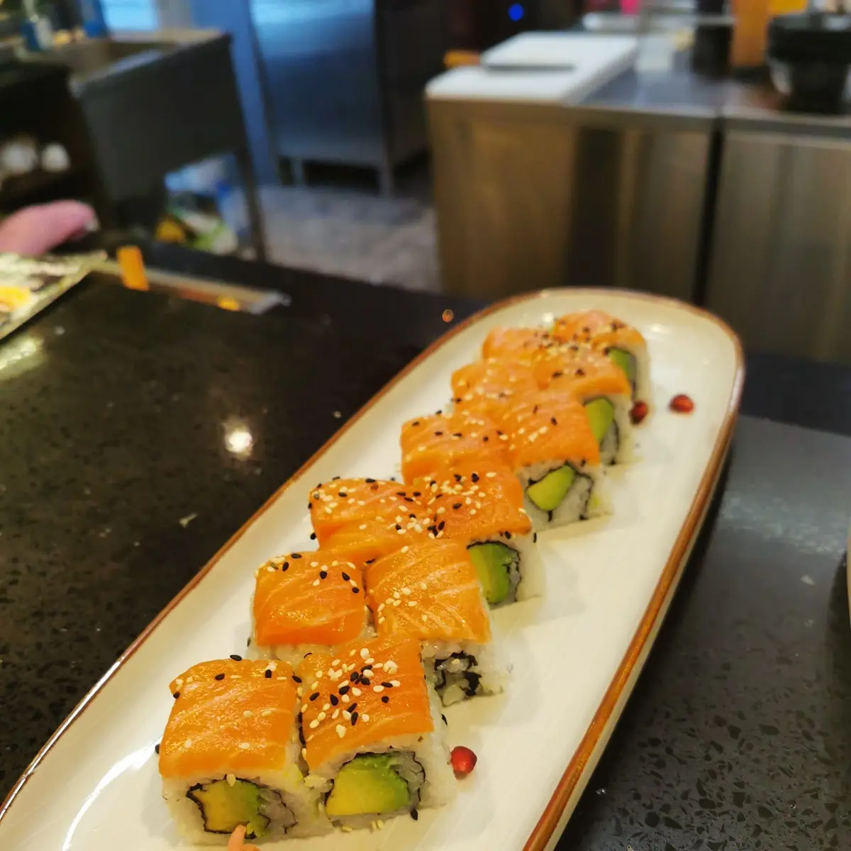 Futo Maki (10 Stück)