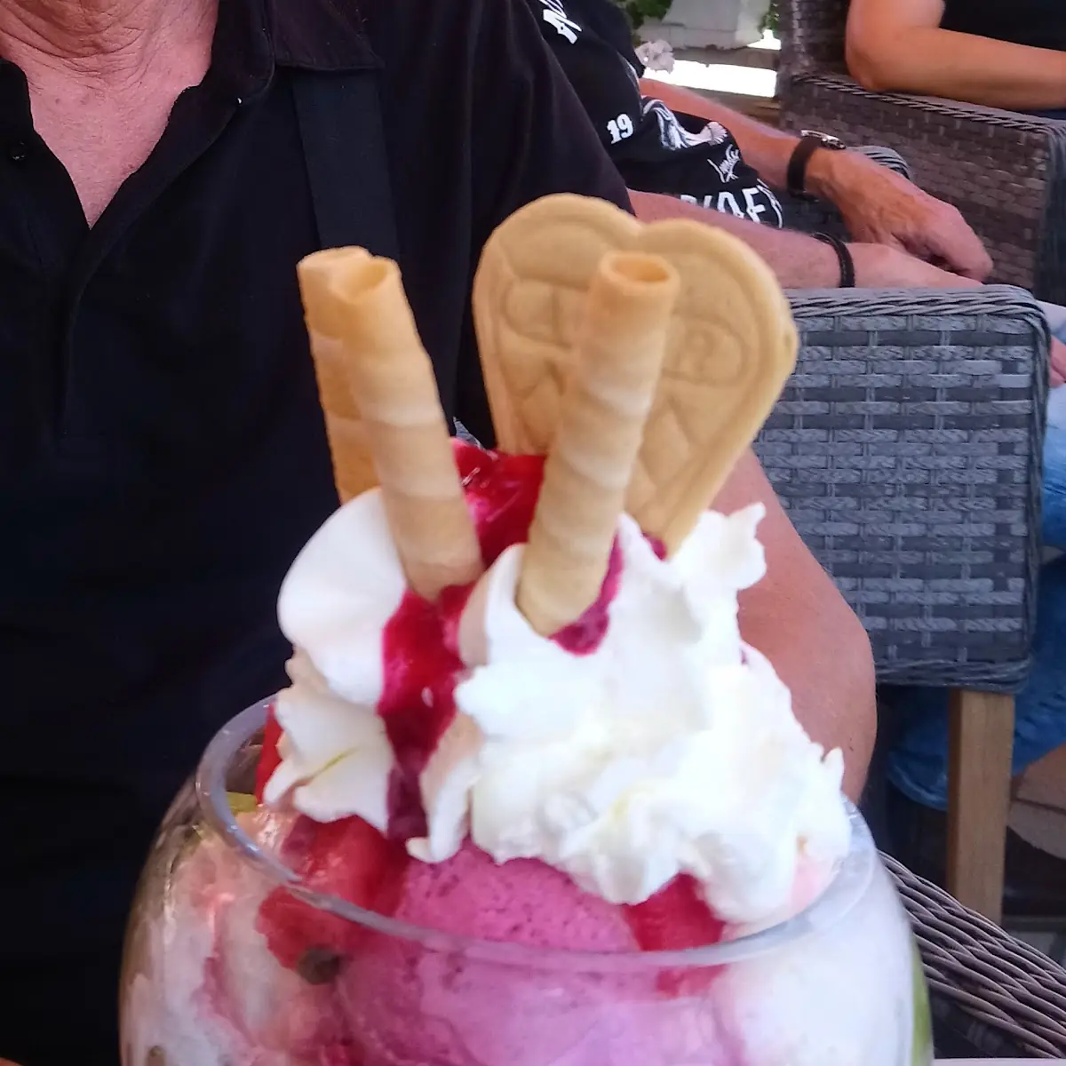 Früchteeisbecher