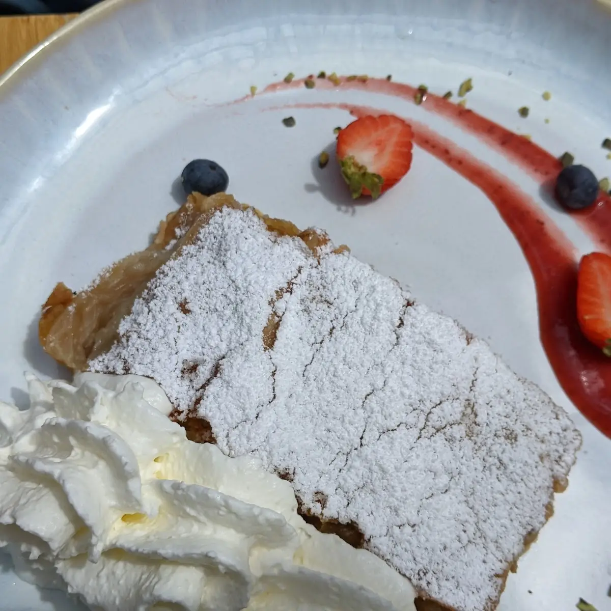 Topfenstrudel