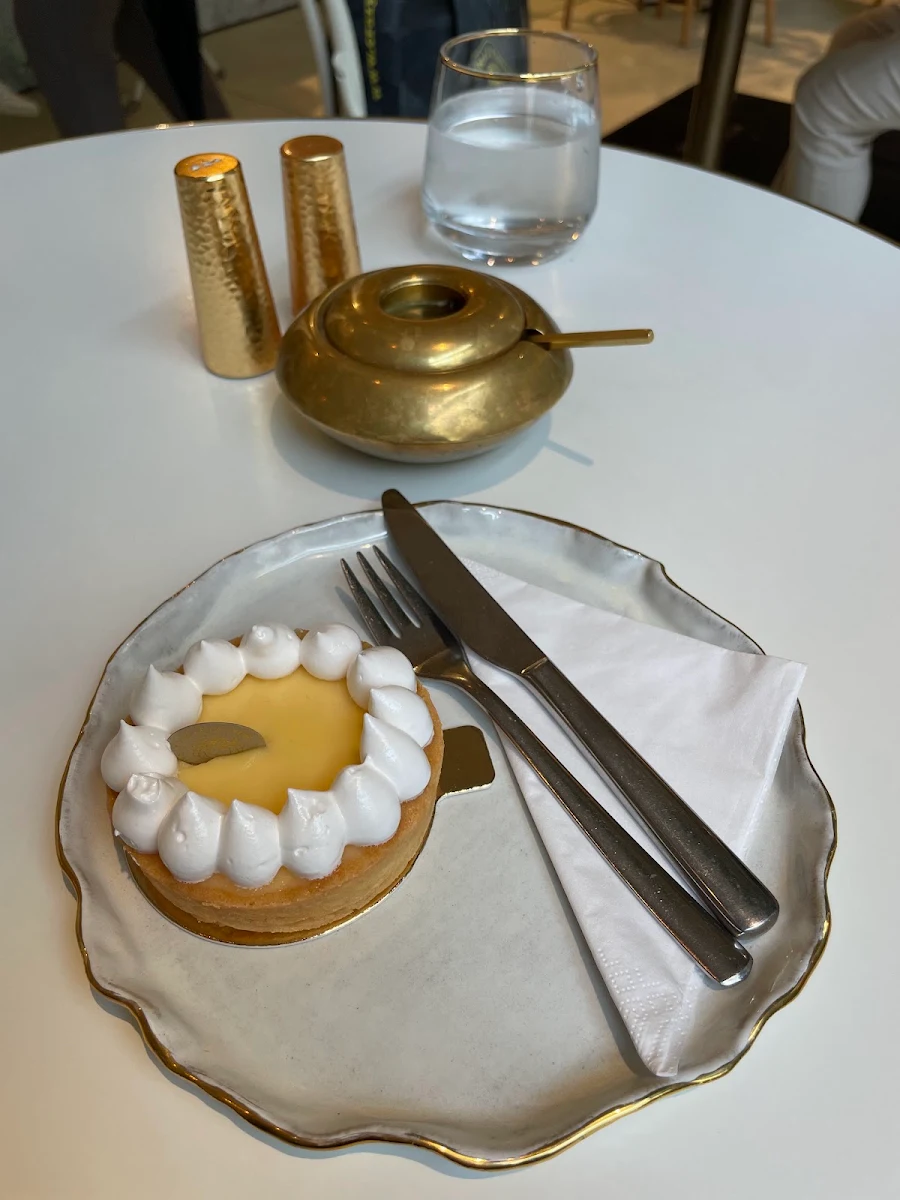 Cappuccino Und Erdbeer Herz Törtchen