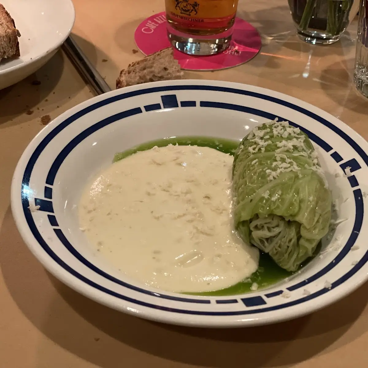 Kohlrolle Pilze Erdäpfel Und Kren