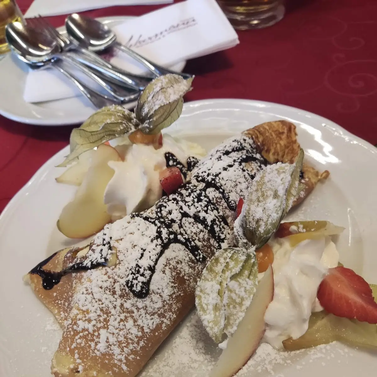 Eis Palatschinken