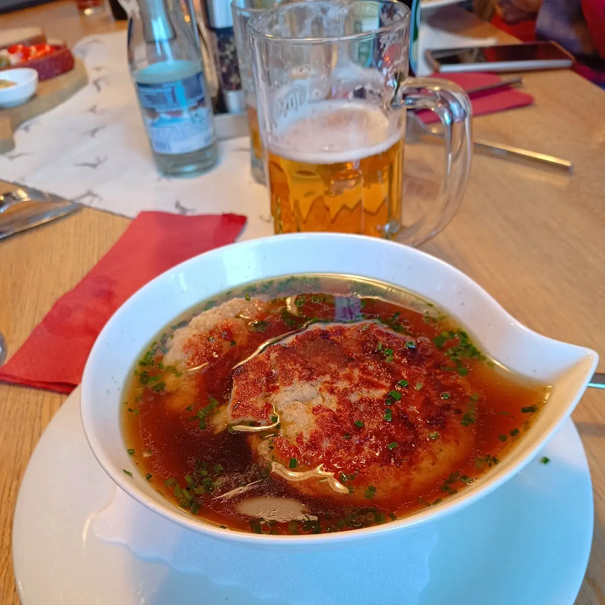 Kaspressknödelsuppe
