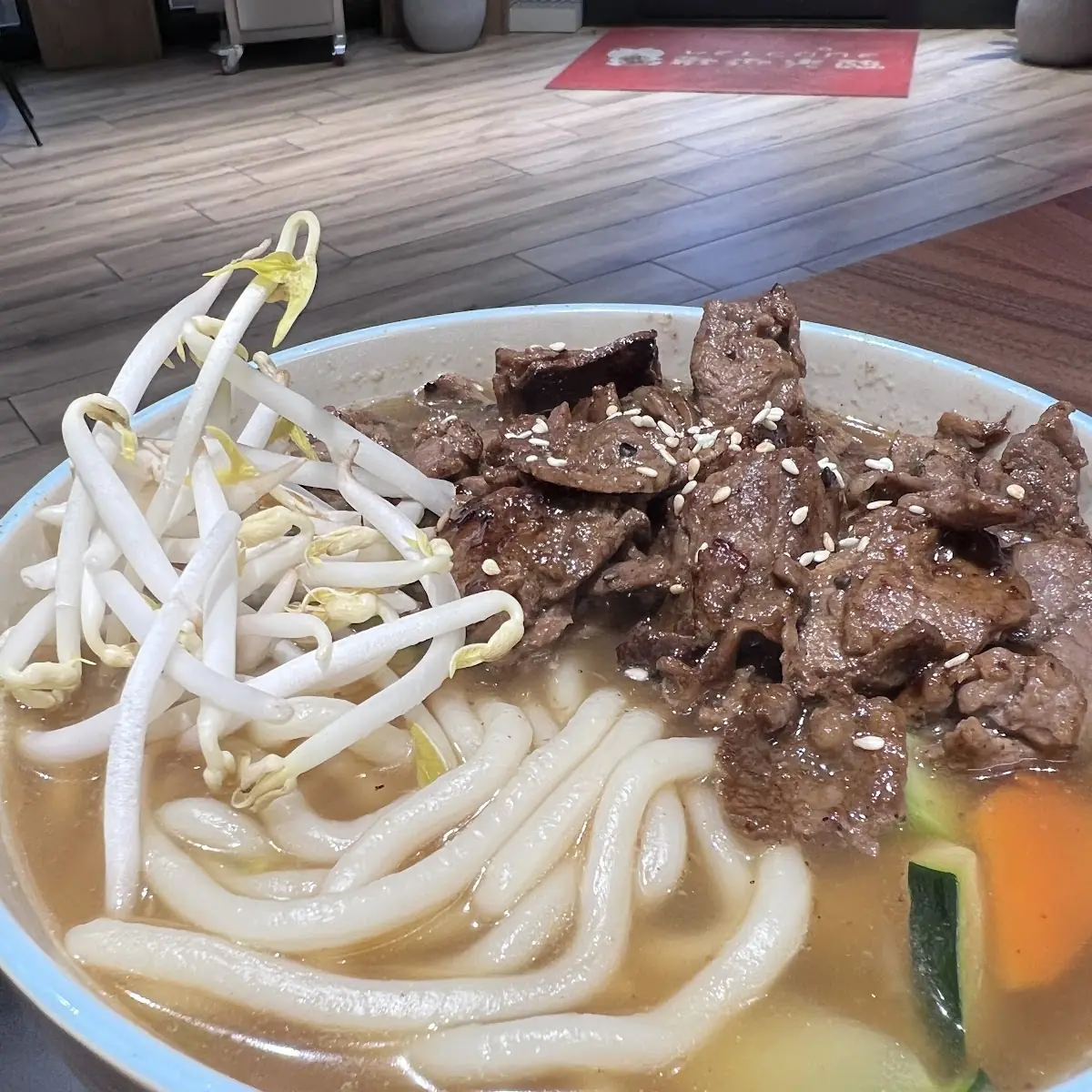 Udon Mit Rindfleisch