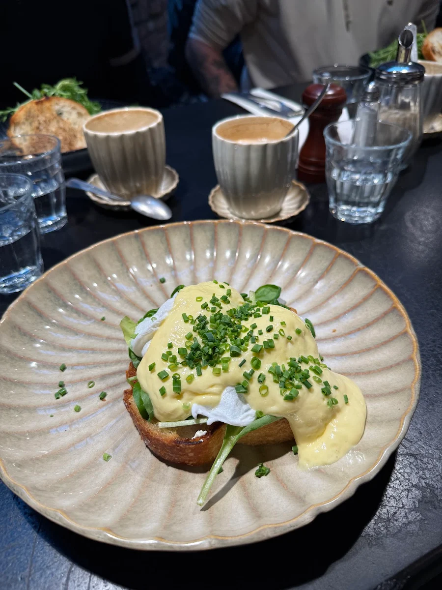 Uova Alla Benedict