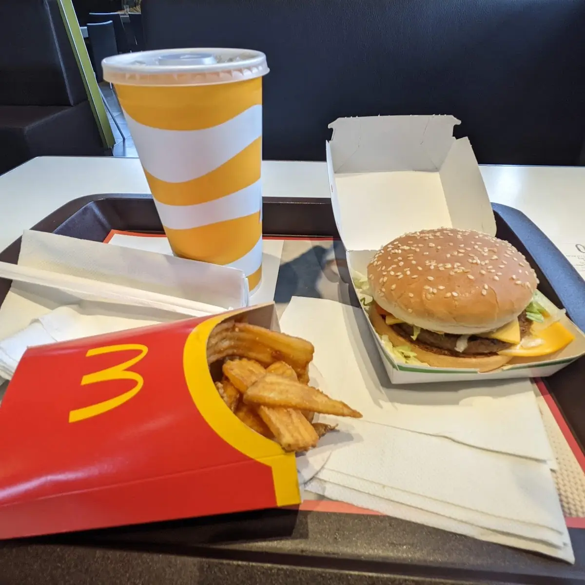 Mc First Chicken Menü