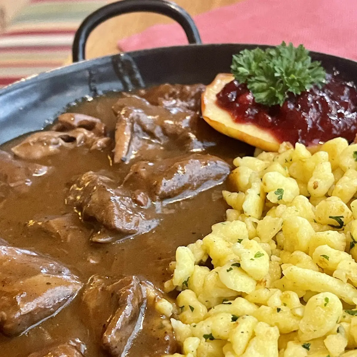 Hirschgulasch