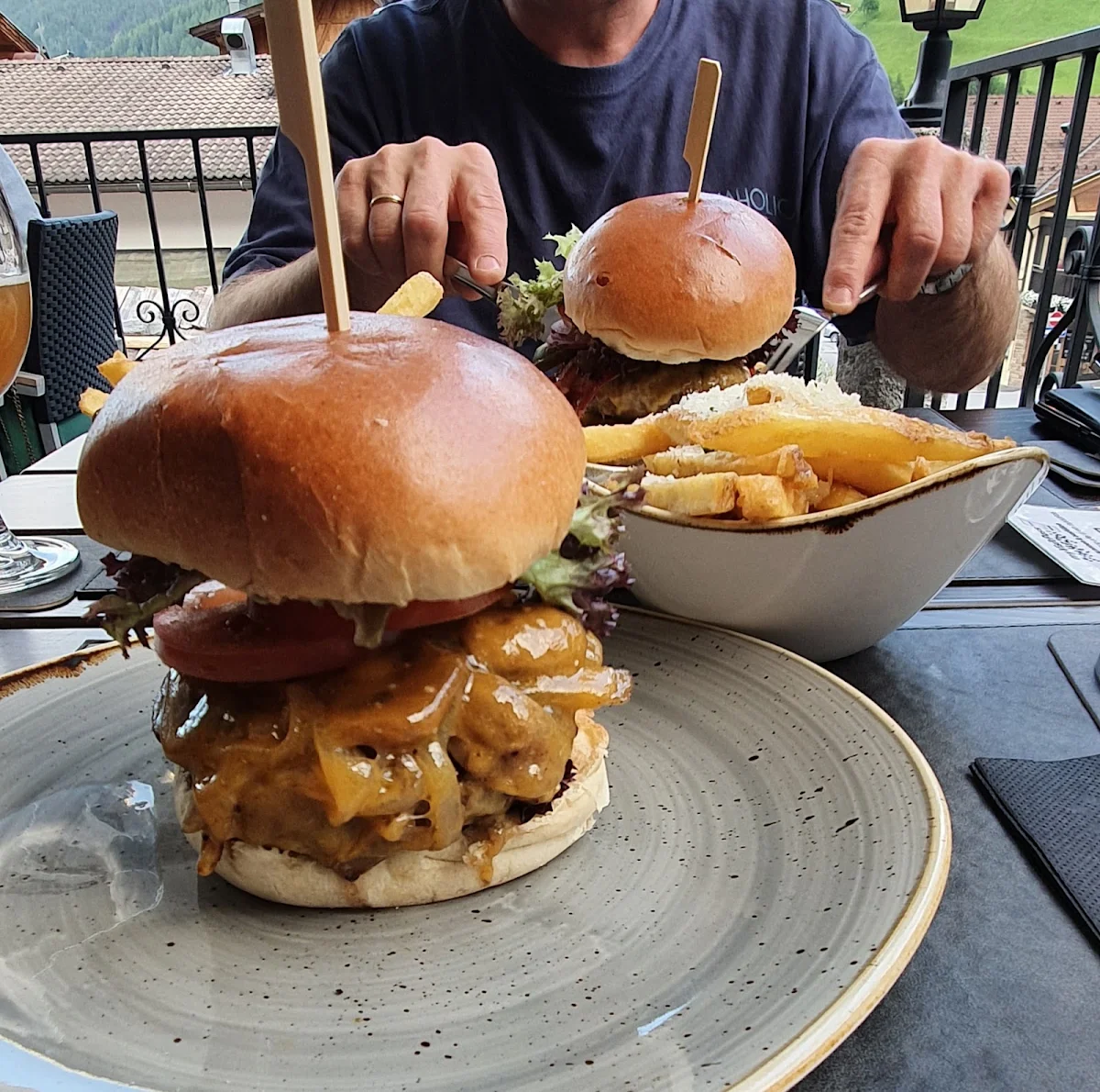Burger Mit Karamelisierten Zwiebeln