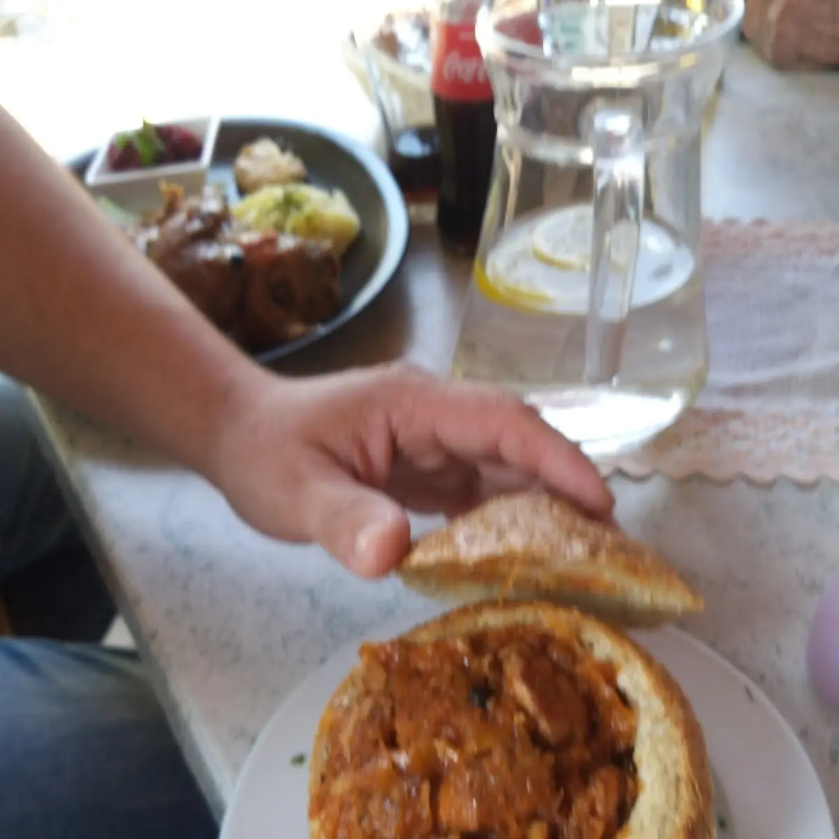 Altpolnischer Bigos in Brottasse