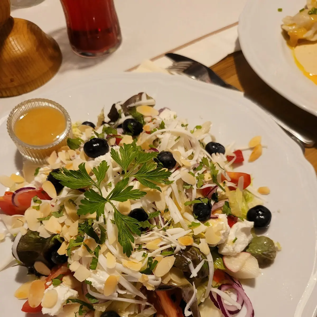 Ziegenkäse Mit Birne Salad