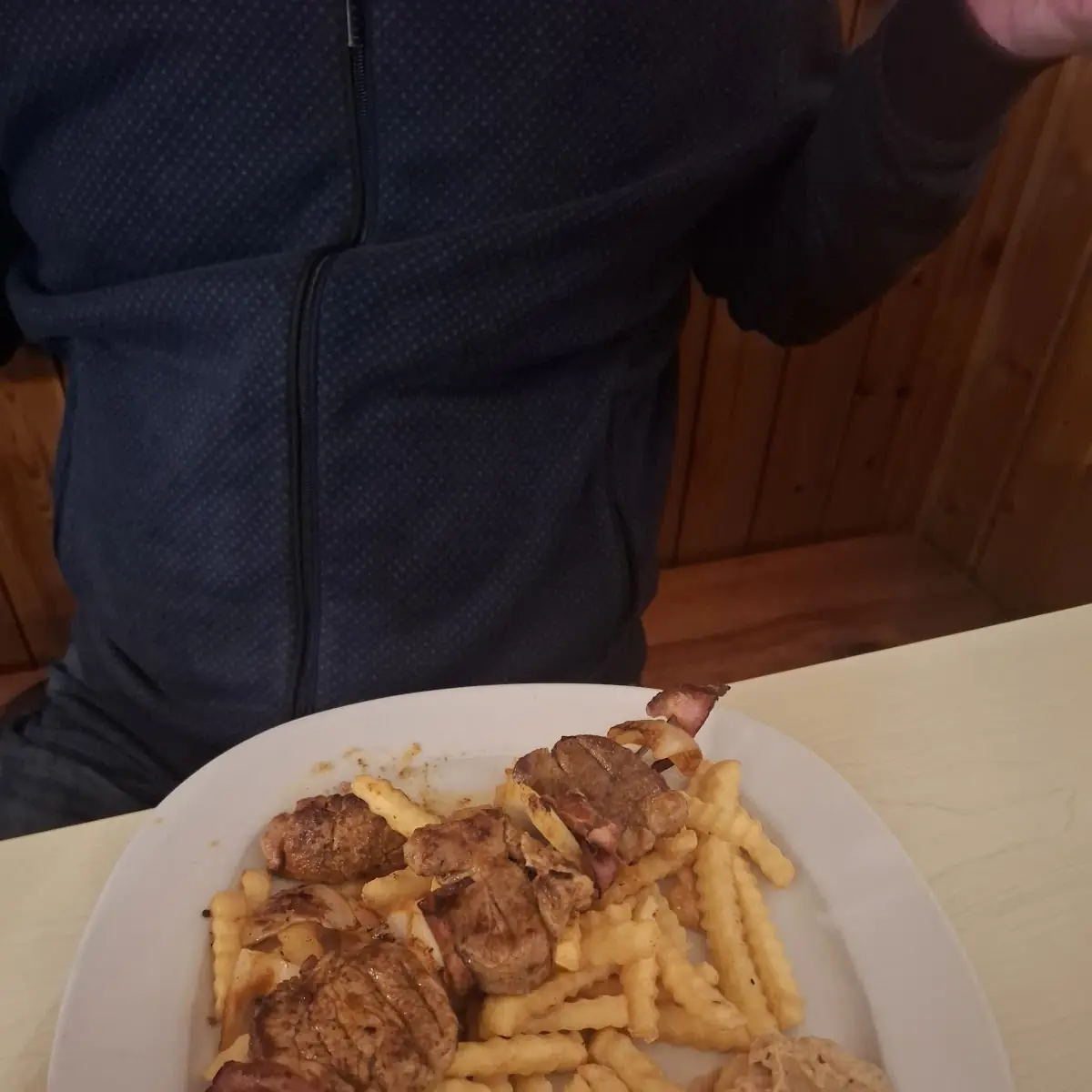 Spiess Mit Pommes