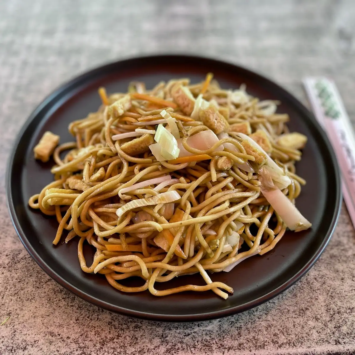 Gebratene Nudeln Mit Tofu