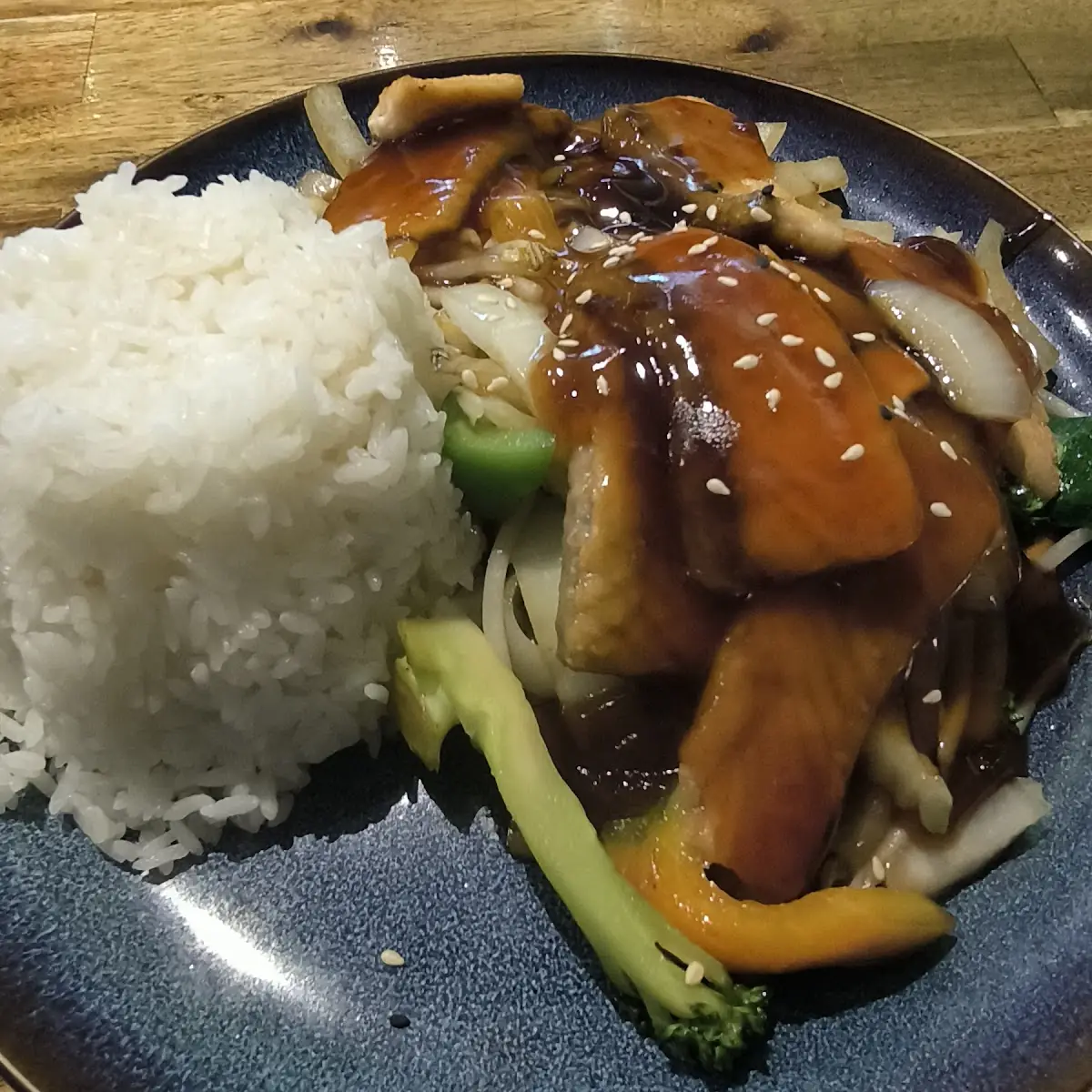 Lachs Mit Gemüse