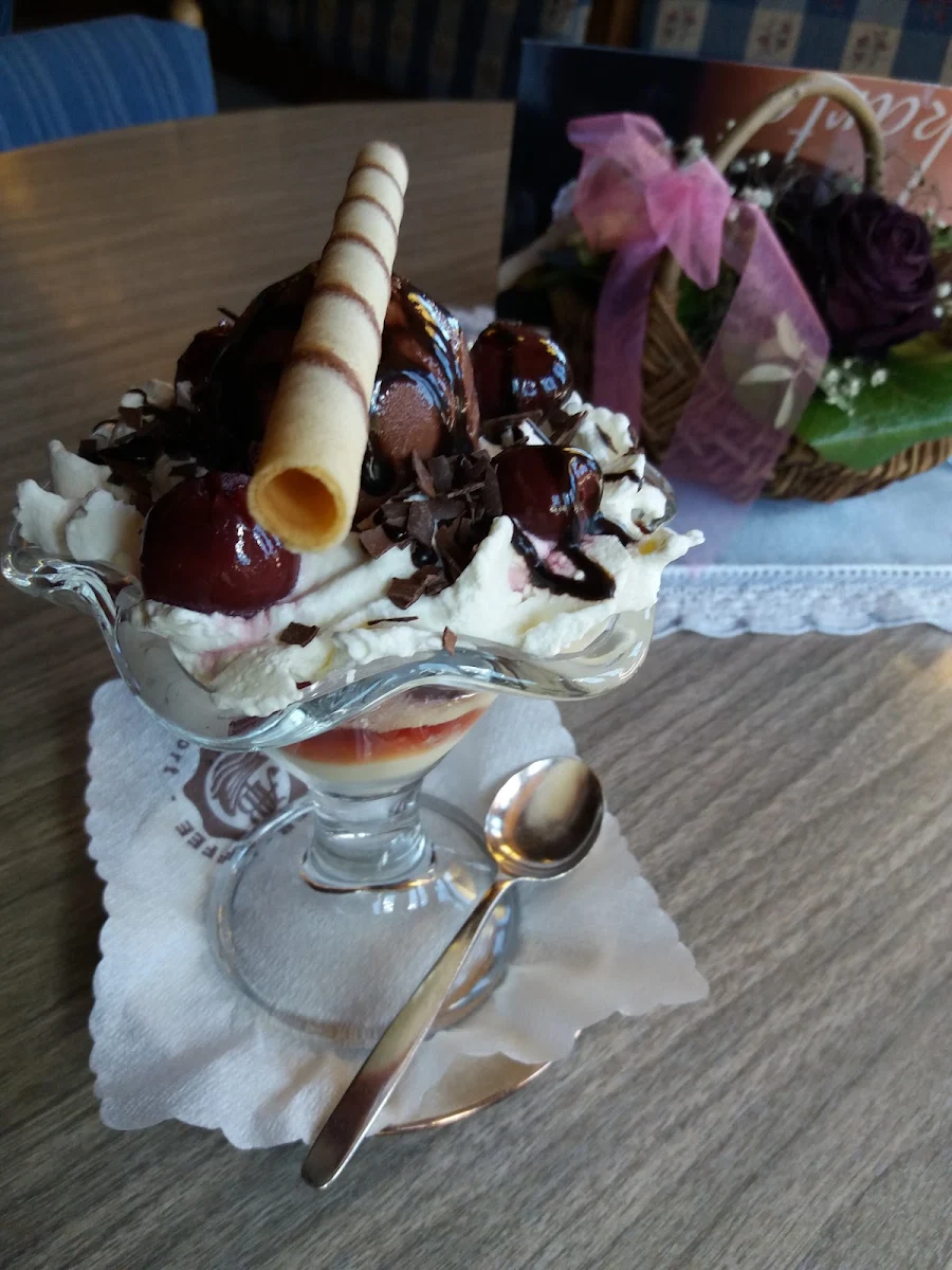 Schwarzwald Beccher