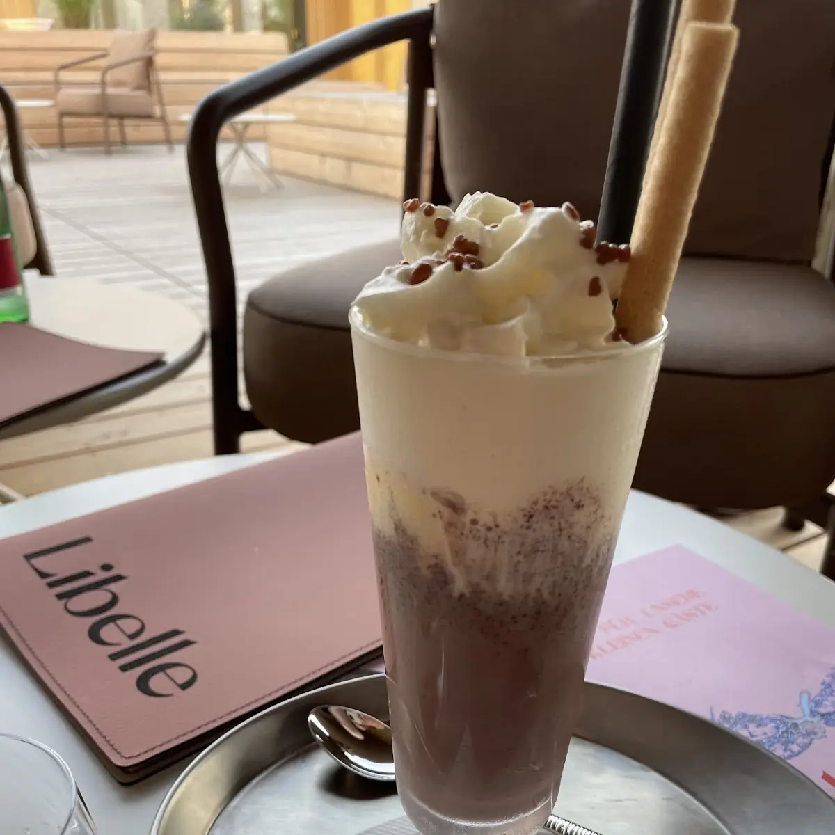 Klassischer Eiskaffee