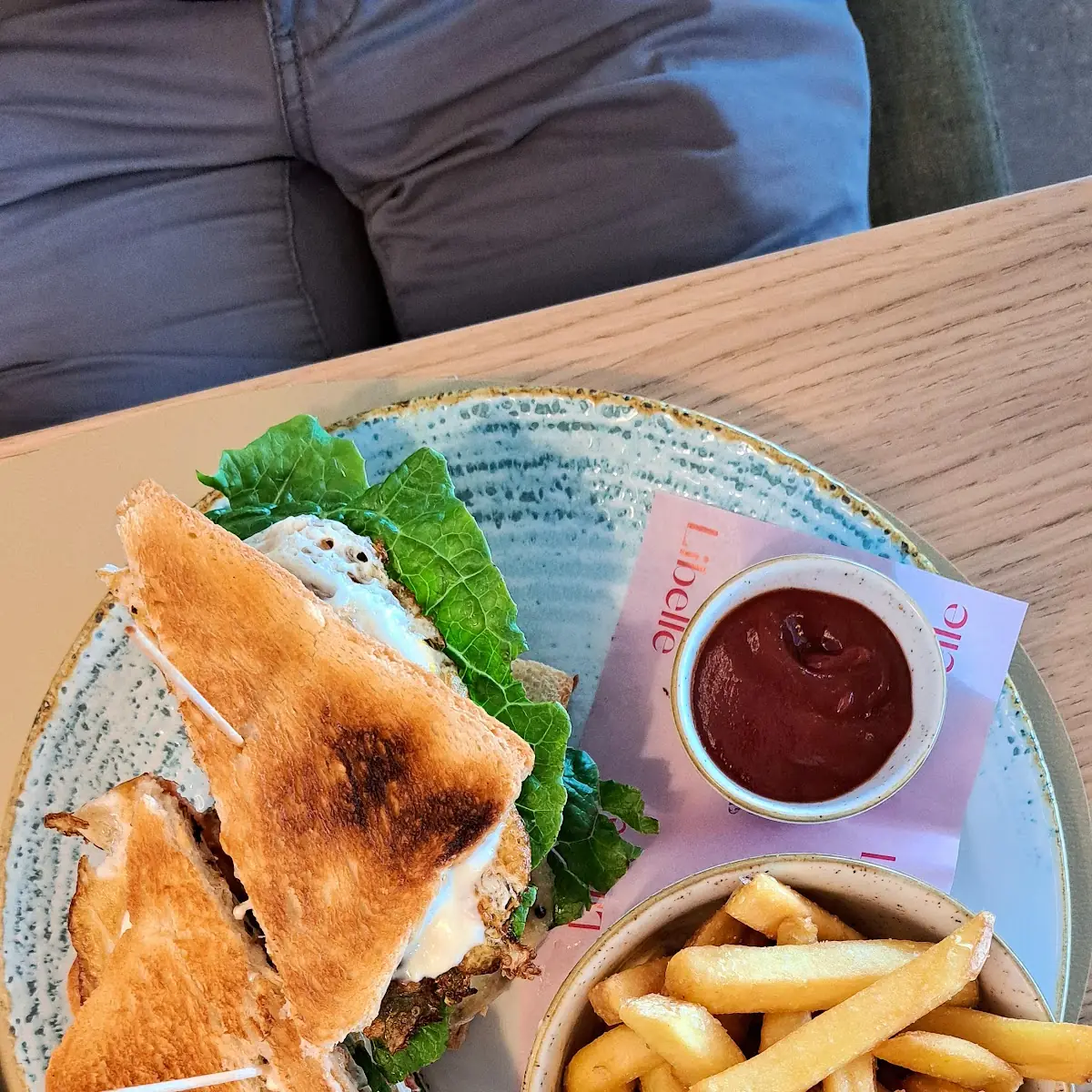 Signature Sandwich Neuer Strand