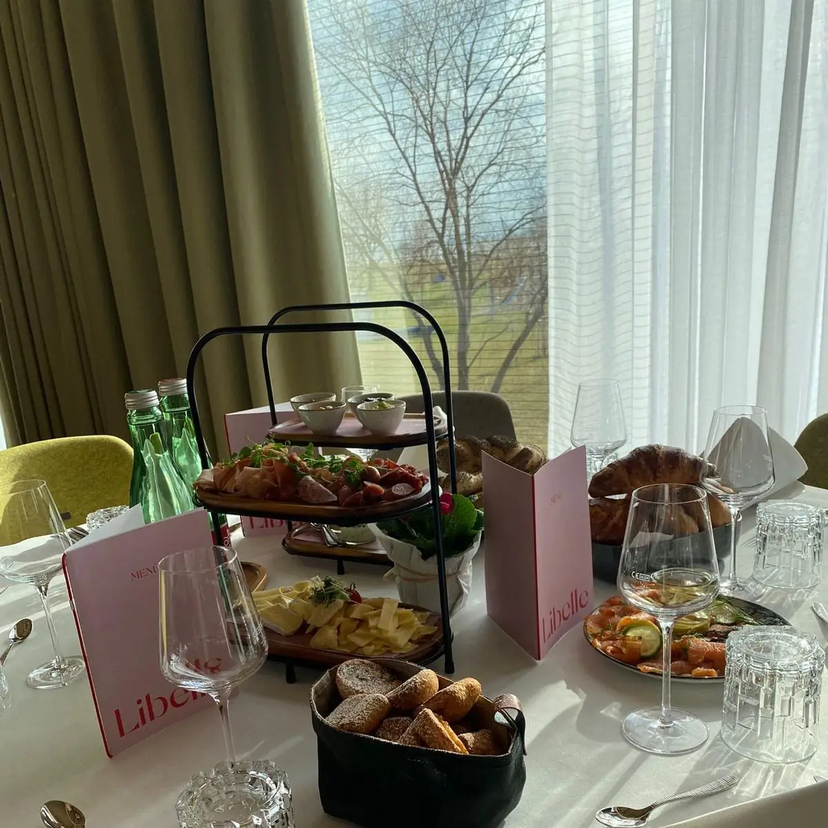 Tischbrunch