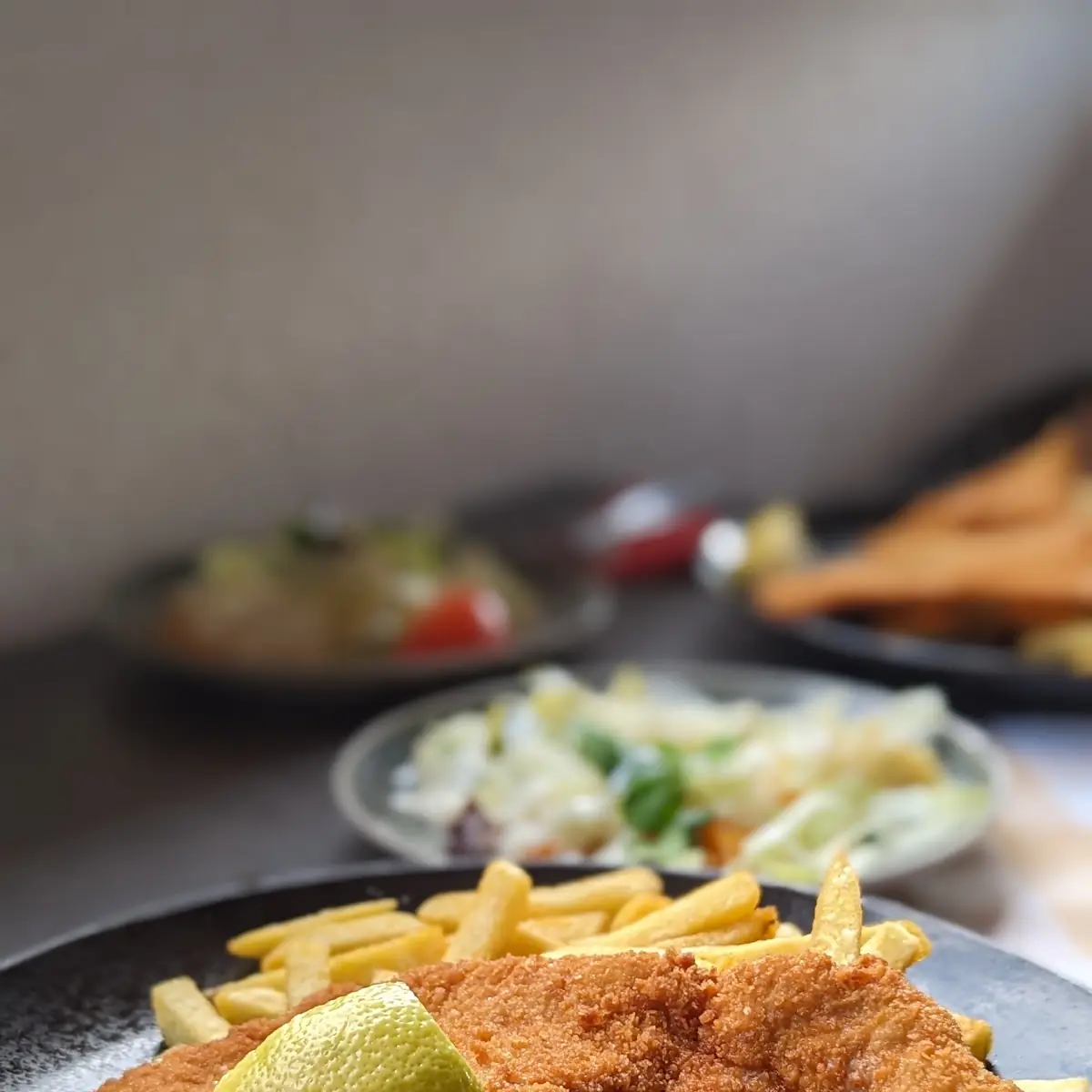 Schnitzel Mit Pommes