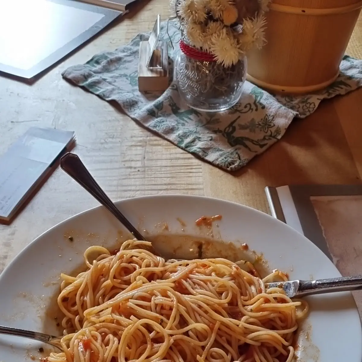 Spaghetti with Tomato Sauce