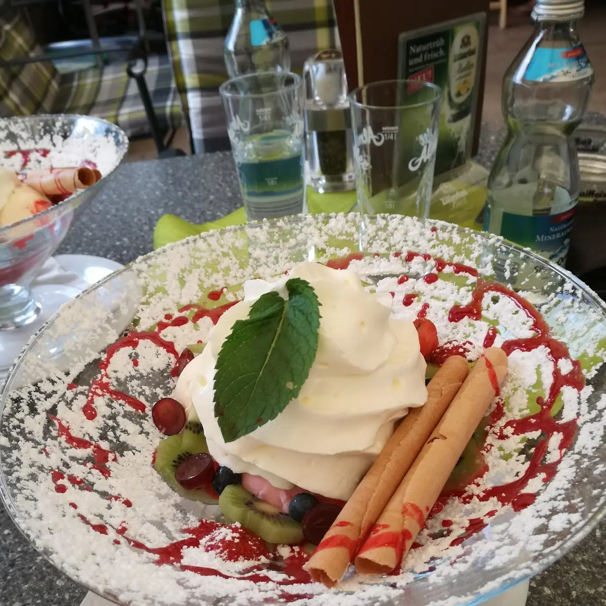 Früchte Becher